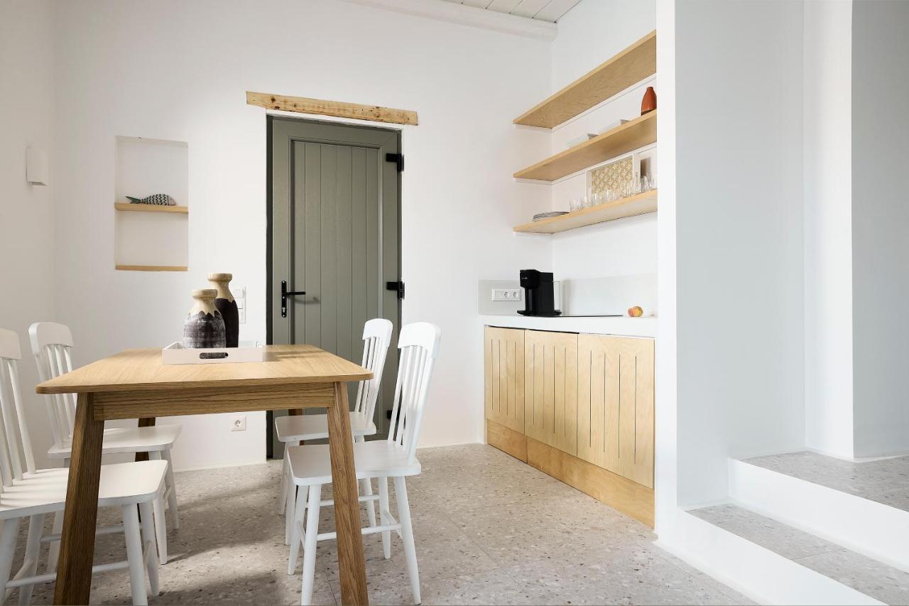 Wise Luxury Suites Китнос Екстериор снимка